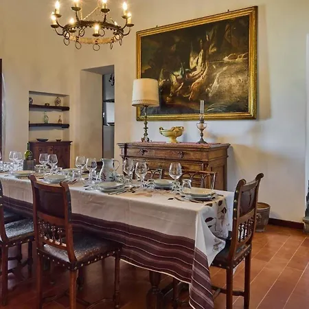 Casale Conte Jacopo 6 *